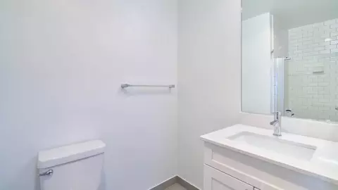 521 S Weller St, Seattle, WA 98104 photo 44