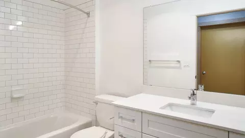 521 S Weller St, Seattle, WA 98104 photo 13