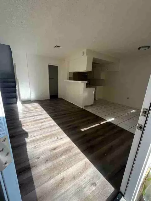 17015 Ivy Ave, Fontana, CA 92335