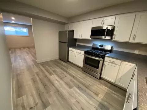 128132 N 40th St, Omaha, NE 68131