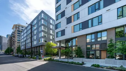 221 Minor Ave N, Seattle, WA 98109 photo 3
