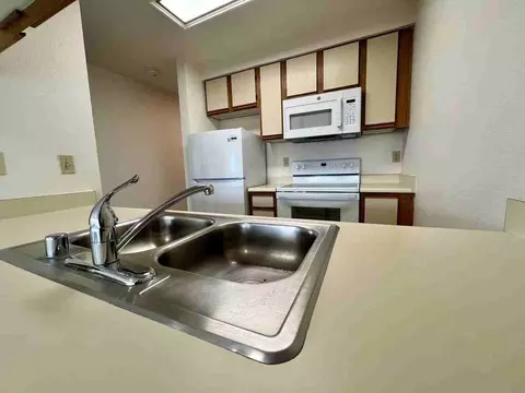 4113 Linden Ave N, Seattle, WA 98103 photo 7