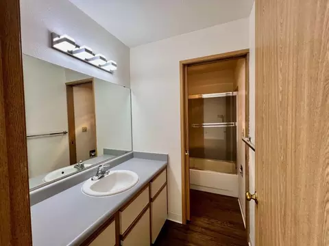 4113 Linden Ave N, Seattle, WA 98103 photo 9