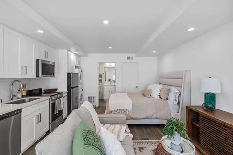 420 Illinois St, El Segundo, CA 90245