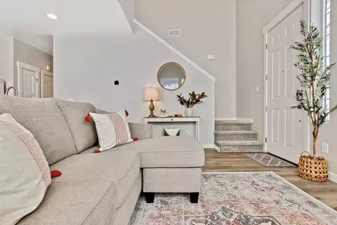 17065 N Hounslow Way, Nampa, ID 83687