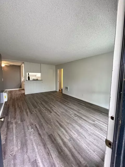 14160 Red Hill Ave, Tustin, CA 92780