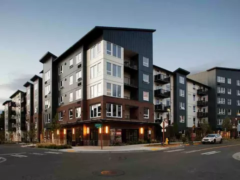 13398 Newcastle Commons Dr, Newcastle, WA 98059 photo 43