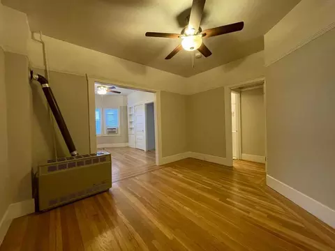 715 11th St, Sacramento, CA 95814
