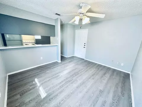 3702 S 2nd St, Austin, TX 78704