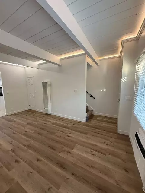 11730 Culver Blvd, Los Angeles, CA 90066 photo 2