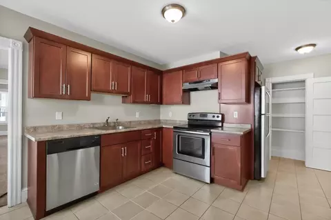 187 County St, Attleboro, MA 02703