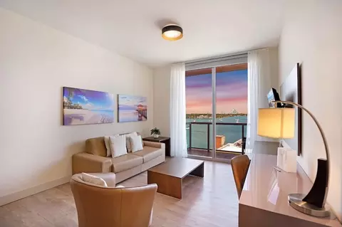 N Ocean Dr, Hollywood, FL 33019