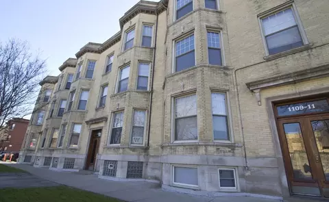 1101 W Grace St, Chicago, IL 60613 photo 2