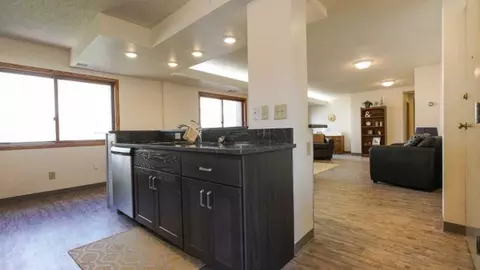505 N Carroll St, Madison, WI 53703 photo 2