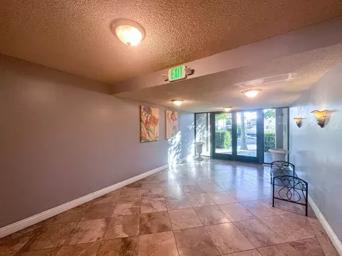 718 N Monterey St, Alhambra, CA 91801