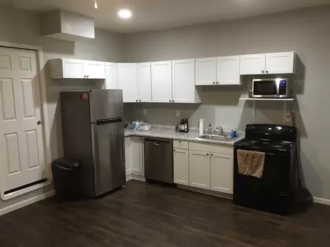 2333 W Clifton Ave, Cincinnati, OH 45219