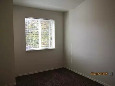 540 W 3rd Ave, Junction City, OR 97448
