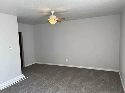 304 N Webb St, Webb City, MO 64870 photo 7
