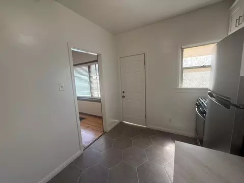 1844 E 5th St, Long Beach, CA 90802 photo 19
