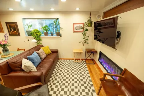 3148 College Ave, Berkeley, CA 94705