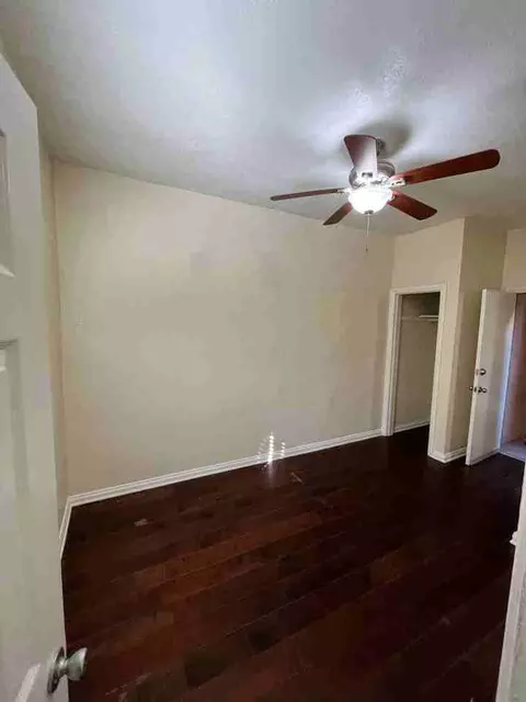 715 E 5th St, Long Beach, CA 90802 photo 12
