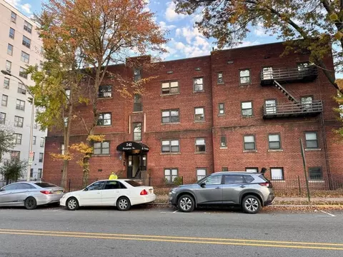 242 Prospect St, East Orange, NJ 07017