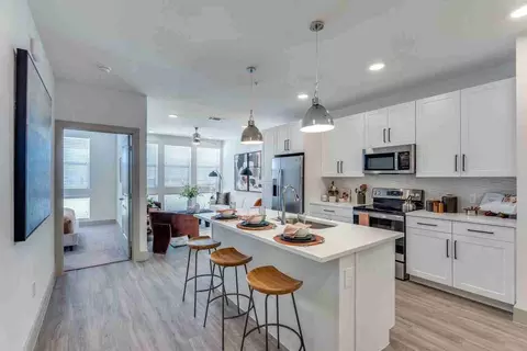 17501 Dallas Pkwy, Dallas, TX 75287 photo 4
