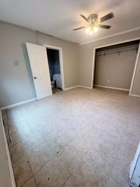725 Villa Dr, Corpus Christi, TX 78408
