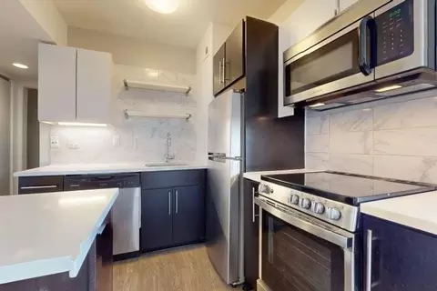 18 S Kingshighway Blvd, Saint Louis, MO 63108