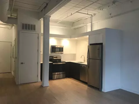 430 Fairmount Ave, Philadelphia, PA 19123