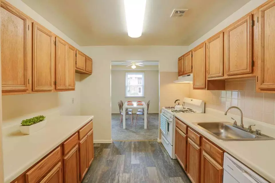  5345 85th Ave, New Carrollton, MD 20784 photo 14