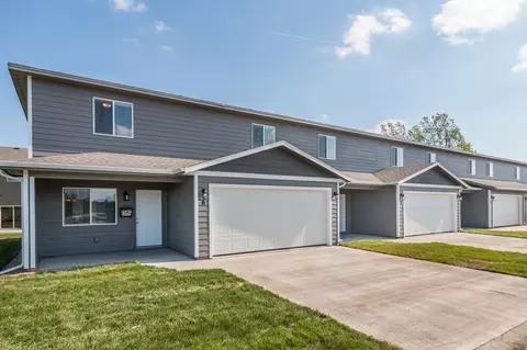303 Tigerway Dr, Harrisburg, SD 57032