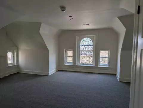 1390 S 1st St, Louisville, KY 40208
