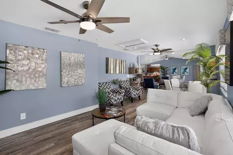 3404 Magenta Way, Bloomingdale, FL 33511 photo 109