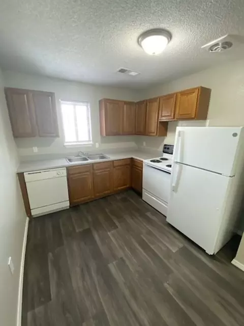 2701 S Emporia St, Wichita, KS 67216