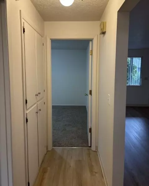 3880 Auburn Rd NE, Salem, OR 97301 photo 6