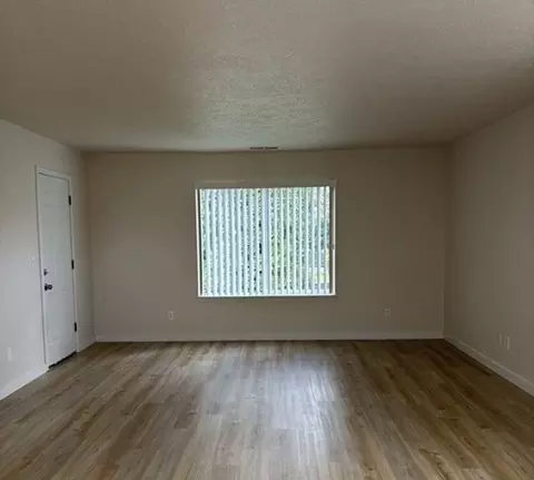 3880 Auburn Rd NE, Salem, OR 97301 photo 27