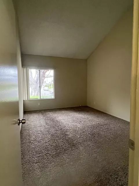 Rr Woodvale Llc, Simi Valley, CA 93063 photo 8