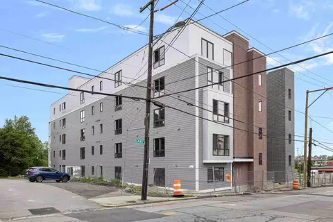 165 Gano St, Providence, RI 02906