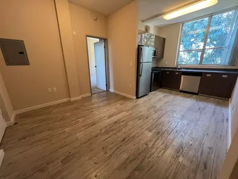 25400 Carlos Bee Blvd, Hayward, CA 94542