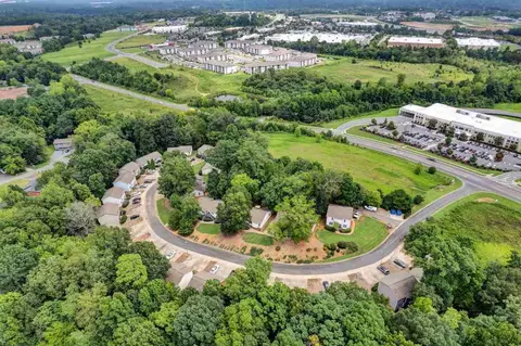 White Oak Ln, Kannapolis, NC 28083