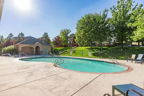 1295 Grand Summit Dr, Reno, NV 89523 photo 9