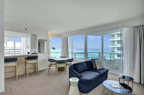 4401 Collins Ave, Miami Beach, FL 33140