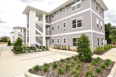 5520 Lake Underhill Rd, Orlando, FL 32807