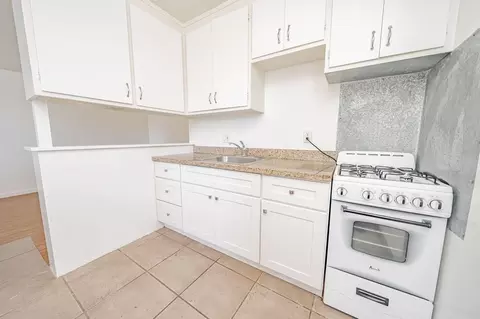 1734 Blake St, Berkeley, CA 94703 photo 3