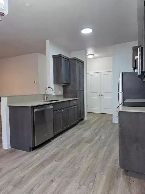 60 Alder Ave, Gervais, OR 97026