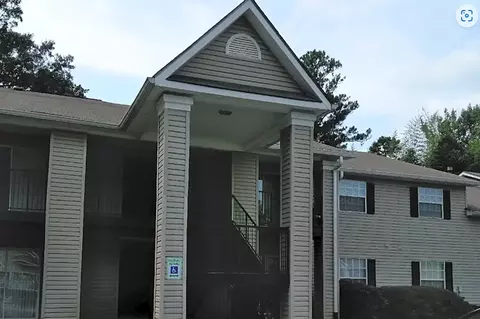 8424 Chicago Ave, Douglasville, GA 30134