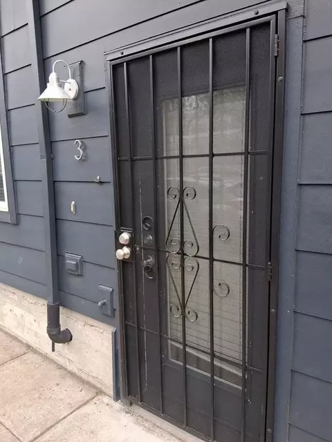 1607 NW Davis St, Portland, OR 97209