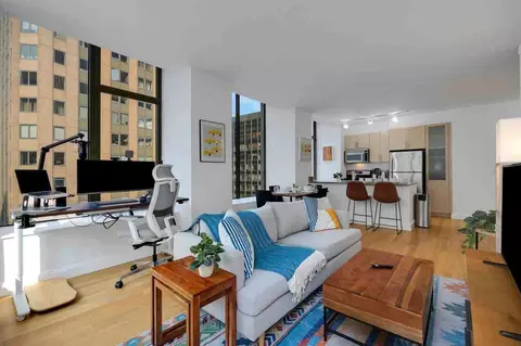 67 Wall St, New York, NY 10005