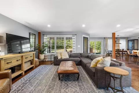 21 Tall Pine Dr, Kennebunkport, ME 04046